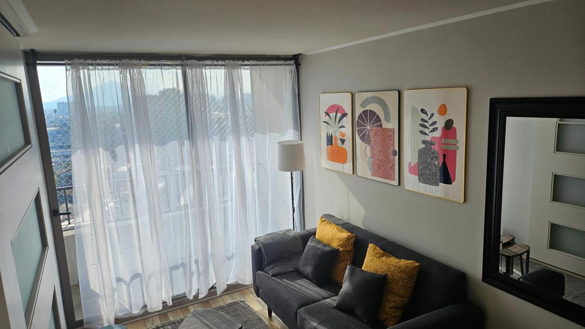 Best Apartment Rental Estacion Central, Santiago